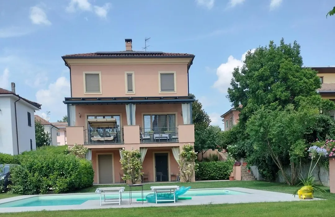 Casa di Sissy - Zona Villa Igea CIR 00600100001-1